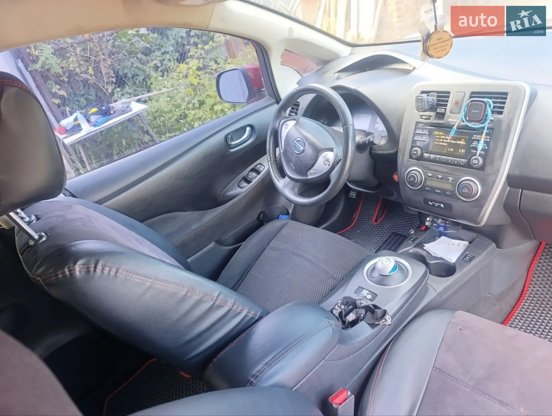 2015 Nissan Leaf - мініатюра 12