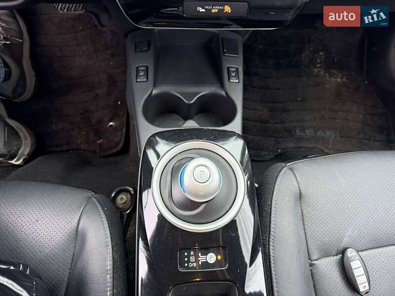 Хэтчбек Nissan Leaf 2015 в Шостке фото 6 Хэтчбек Nissan Leaf 2015 в Шостке