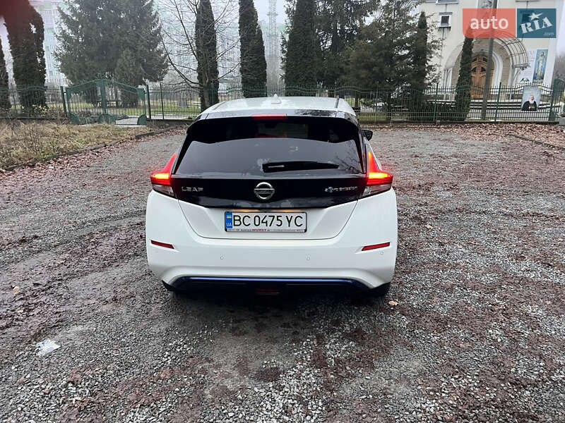 Хэтчбек Nissan Leaf 2021 в Львове