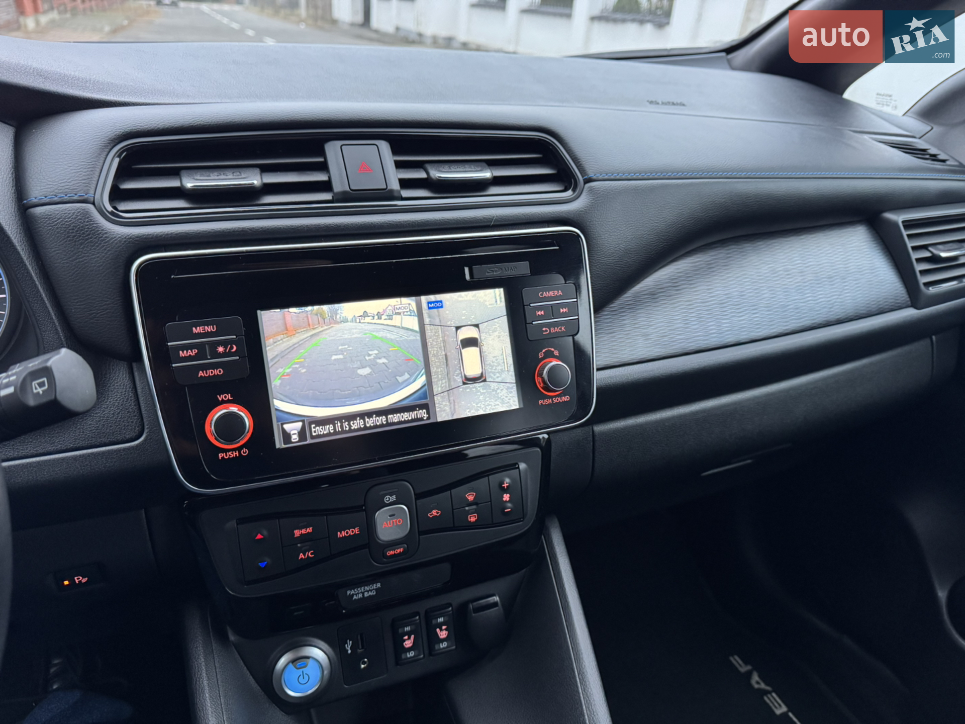 2019 Nissan Leaf - мініатюра 12