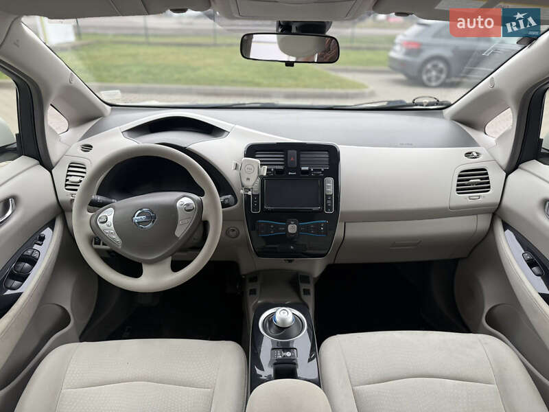 Хэтчбек Nissan Leaf 2012 в Радехове фото 10 Хэтчбек Nissan Leaf 2012 в Радехове