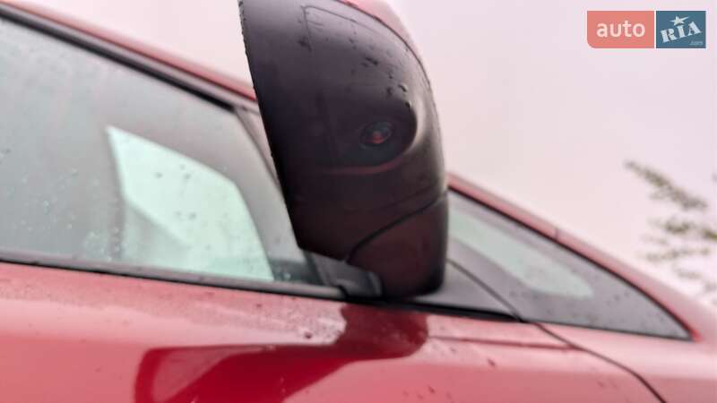 Хетчбек Nissan Leaf 2014 в Дніпрі фото 12 Хетчбек Nissan Leaf 2014 в Дніпрі