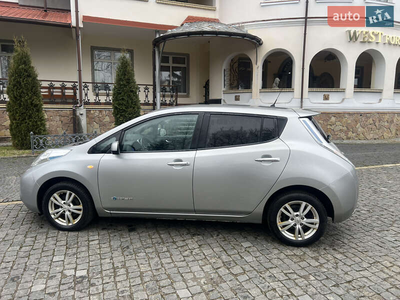 Хэтчбек Nissan Leaf 2016 в Золочеве