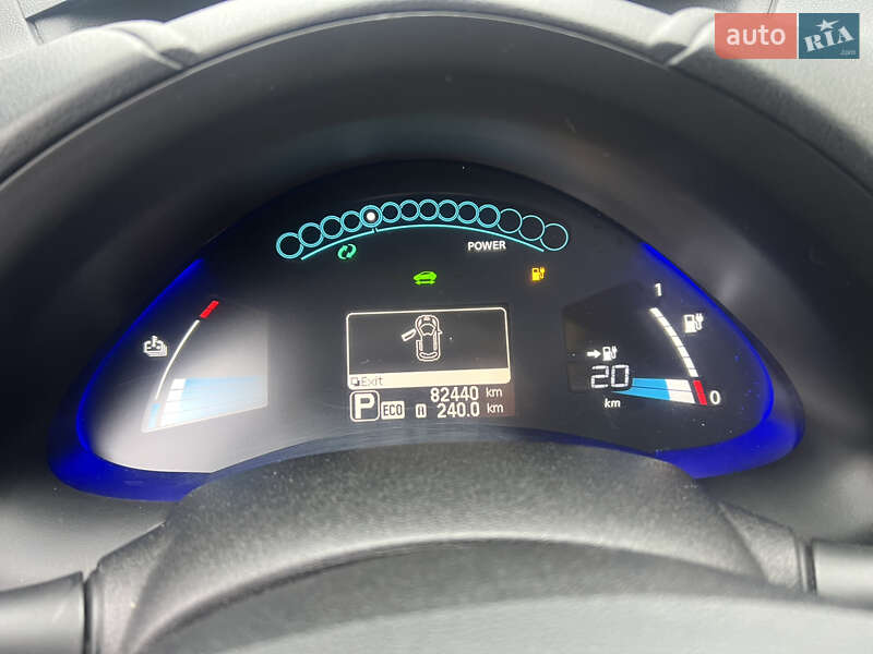 Хэтчбек Nissan Leaf 2016 в Золочеве