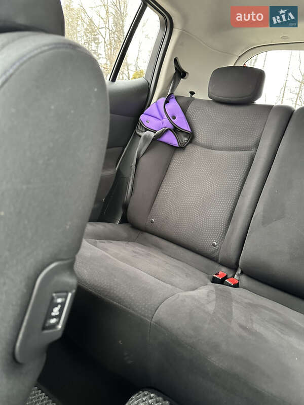 Хетчбек Nissan Leaf 2013 в Тернополі фото 25 Хетчбек Nissan Leaf 2013 в Тернополі