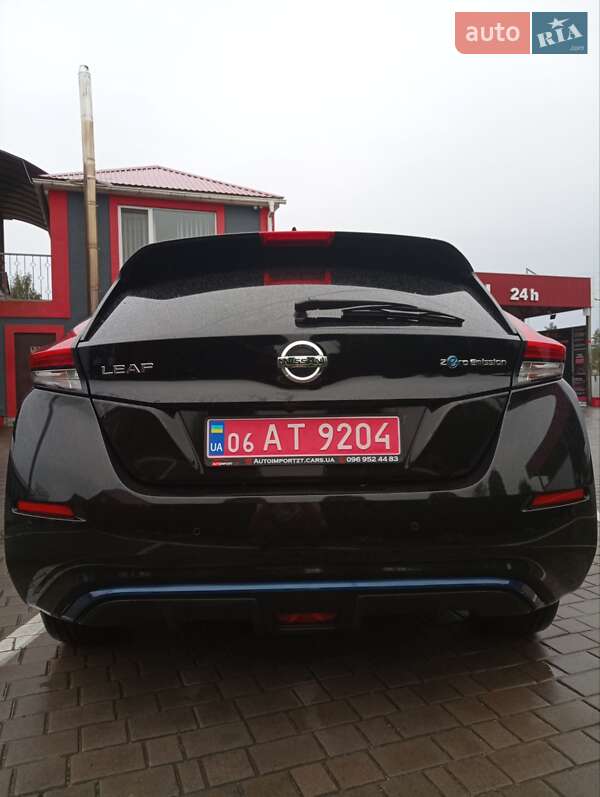 Хэтчбек Nissan Leaf 2021 в Олевске фото 6 Хэтчбек Nissan Leaf 2021 в Олевске