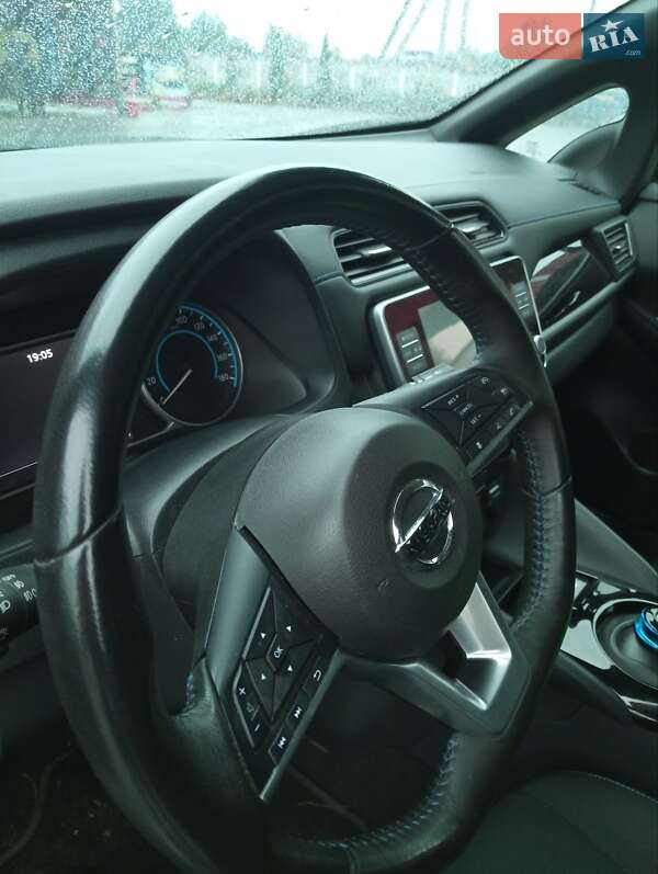 Хэтчбек Nissan Leaf 2021 в Олевске фото 28 Хэтчбек Nissan Leaf 2021 в Олевске