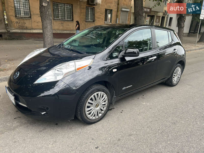 Хэтчбек Nissan Leaf 2015 в Днепре фото 2 Хэтчбек Nissan Leaf 2015 в Днепре
