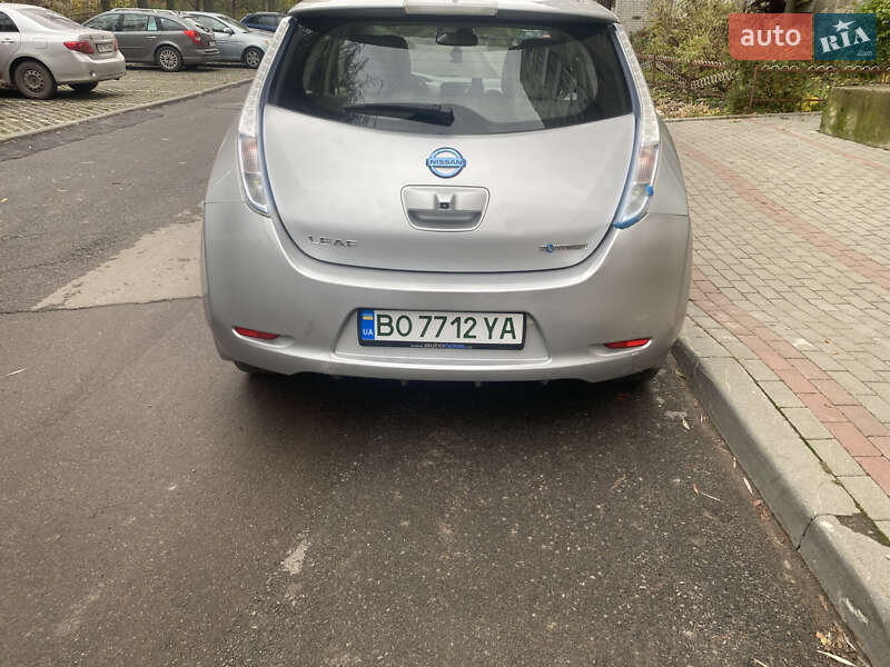 Хэтчбек Nissan Leaf 2012 в Тернополе фото 5 Хэтчбек Nissan Leaf 2012 в Тернополе