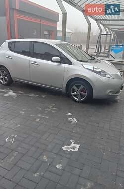 Хетчбек Nissan Leaf 2012 в Рівному