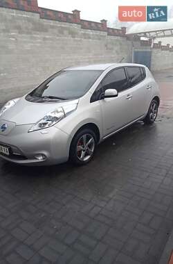 Хэтчбек Nissan Leaf 2012 в Ровно