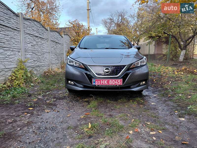 Хэтчбек Nissan Leaf 2018 в Харькове