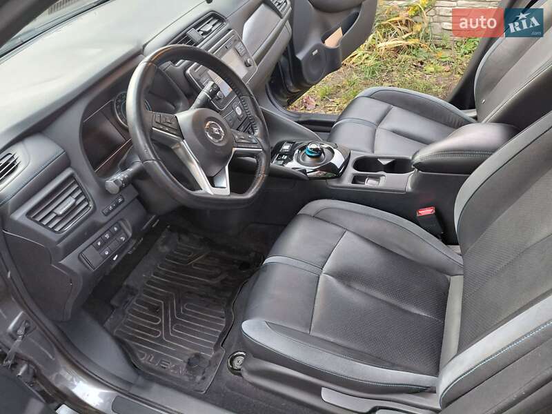 Хэтчбек Nissan Leaf 2018 в Харькове