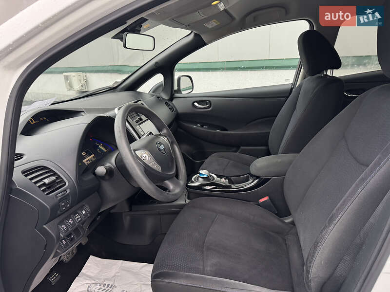 Хэтчбек Nissan Leaf 2015 в Виннице фото 10 Хэтчбек Nissan Leaf 2015 в Виннице