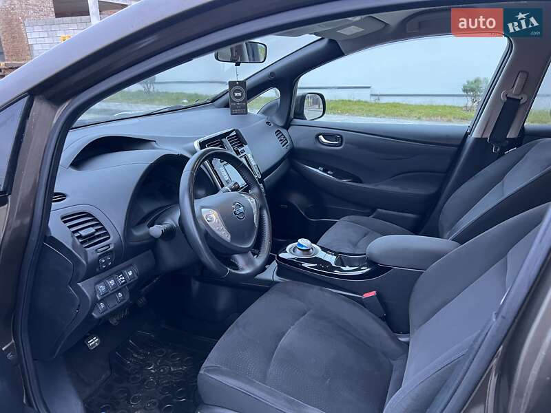 Хэтчбек Nissan Leaf 2017 в Ровно