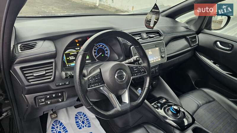 Хэтчбек Nissan Leaf 2018 в Киеве фото 10 Хэтчбек Nissan Leaf 2018 в Киеве