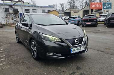 Хетчбек Nissan Leaf 2018 в Києві