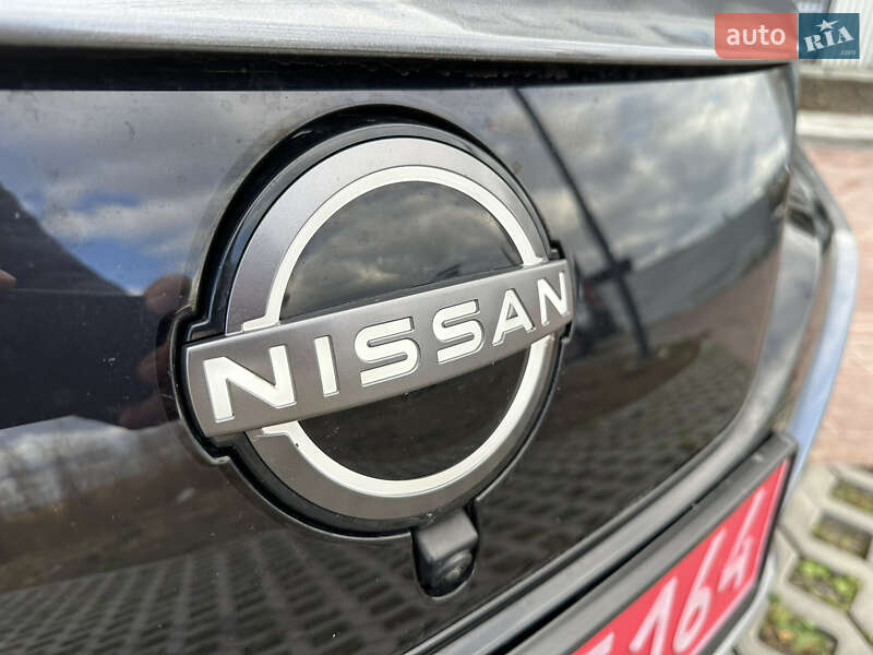 Хетчбек Nissan Leaf 2023 в Рівному