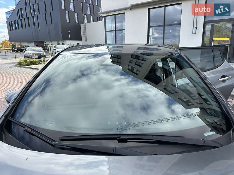 Хетчбек Nissan Leaf 2023 в Рівному