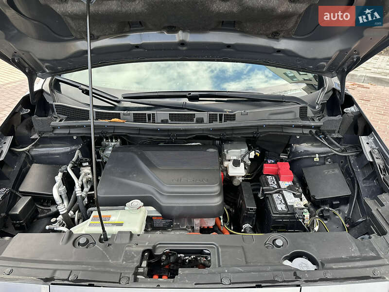 Хетчбек Nissan Leaf 2023 в Рівному