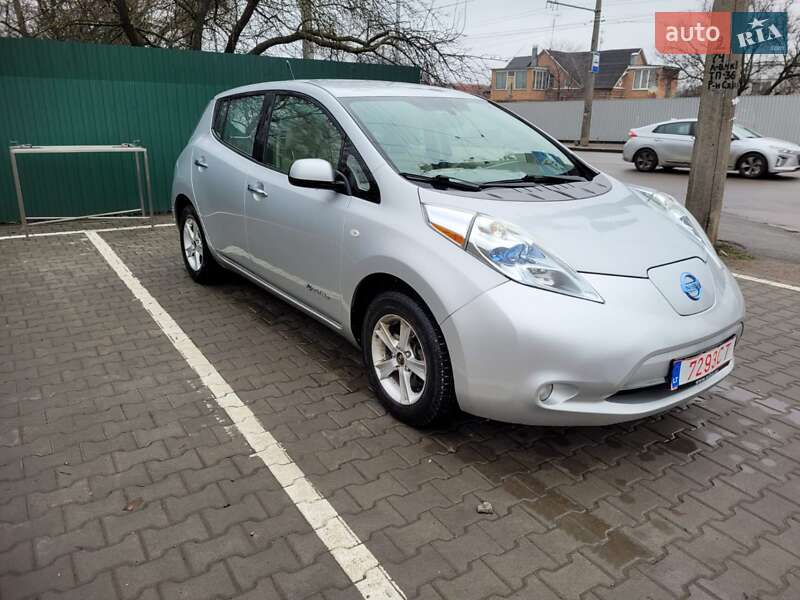 Nissan Leaf 2011 Nissan Leaf 2011