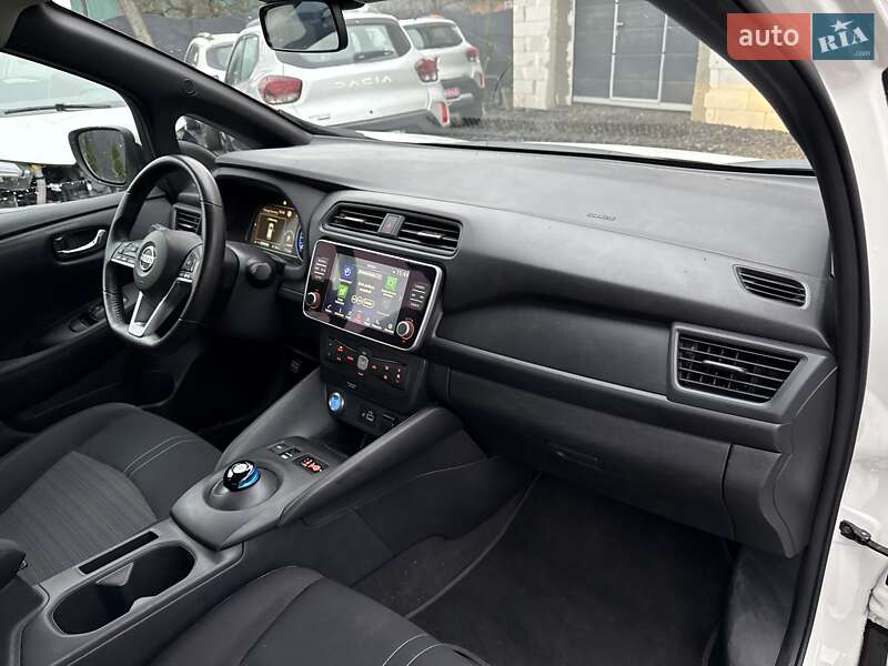 Хэтчбек Nissan Leaf 2021 в Луцке