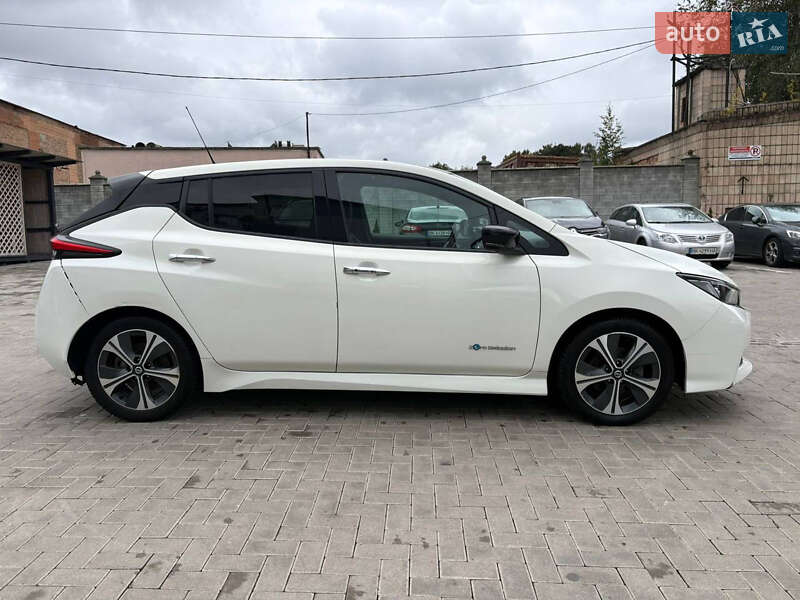 Хэтчбек Nissan Leaf 2018 в Ровно фото 4 Хэтчбек Nissan Leaf 2018 в Ровно