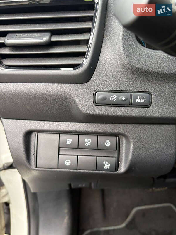 Хэтчбек Nissan Leaf 2018 в Ровно фото 22 Хэтчбек Nissan Leaf 2018 в Ровно