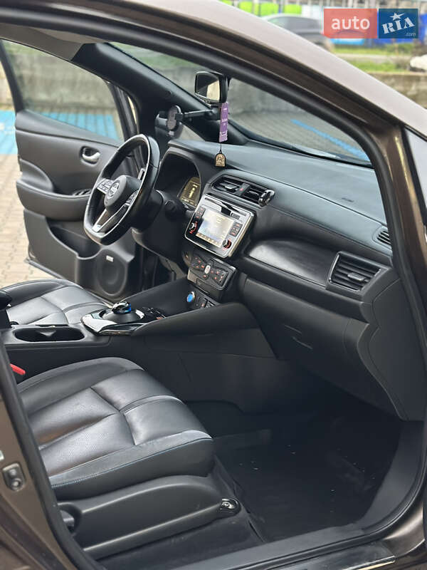 Хэтчбек Nissan Leaf 2018 в Черновцах фото 29 Хэтчбек Nissan Leaf 2018 в Черновцах
