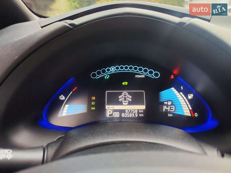 Хэтчбек Nissan Leaf 2016 в Львове