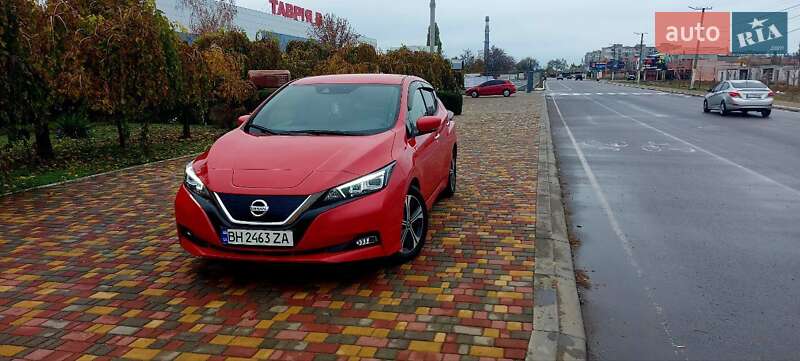 Хетчбек Nissan Leaf 2021 в Білгороді-Дністровському