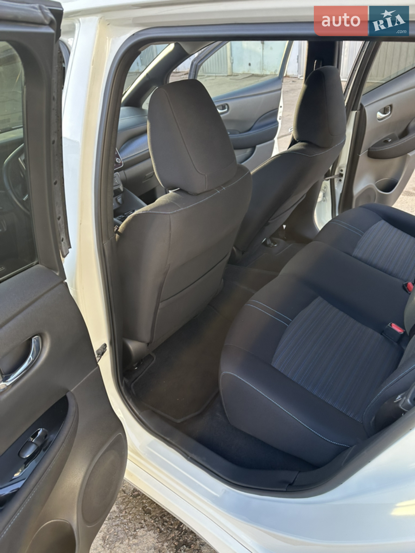 2019 Nissan Leaf - мініатюра 19