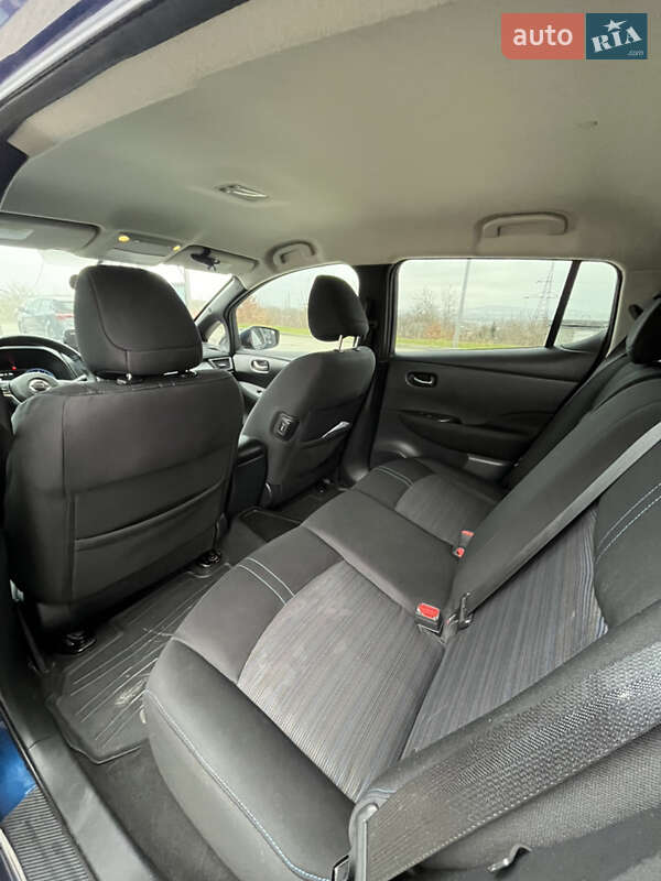Хэтчбек Nissan Leaf 2018 в Львове