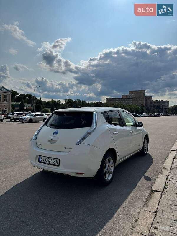 Хэтчбек Nissan Leaf 2013 в Харькове фото 9 Хэтчбек Nissan Leaf 2013 в Харькове