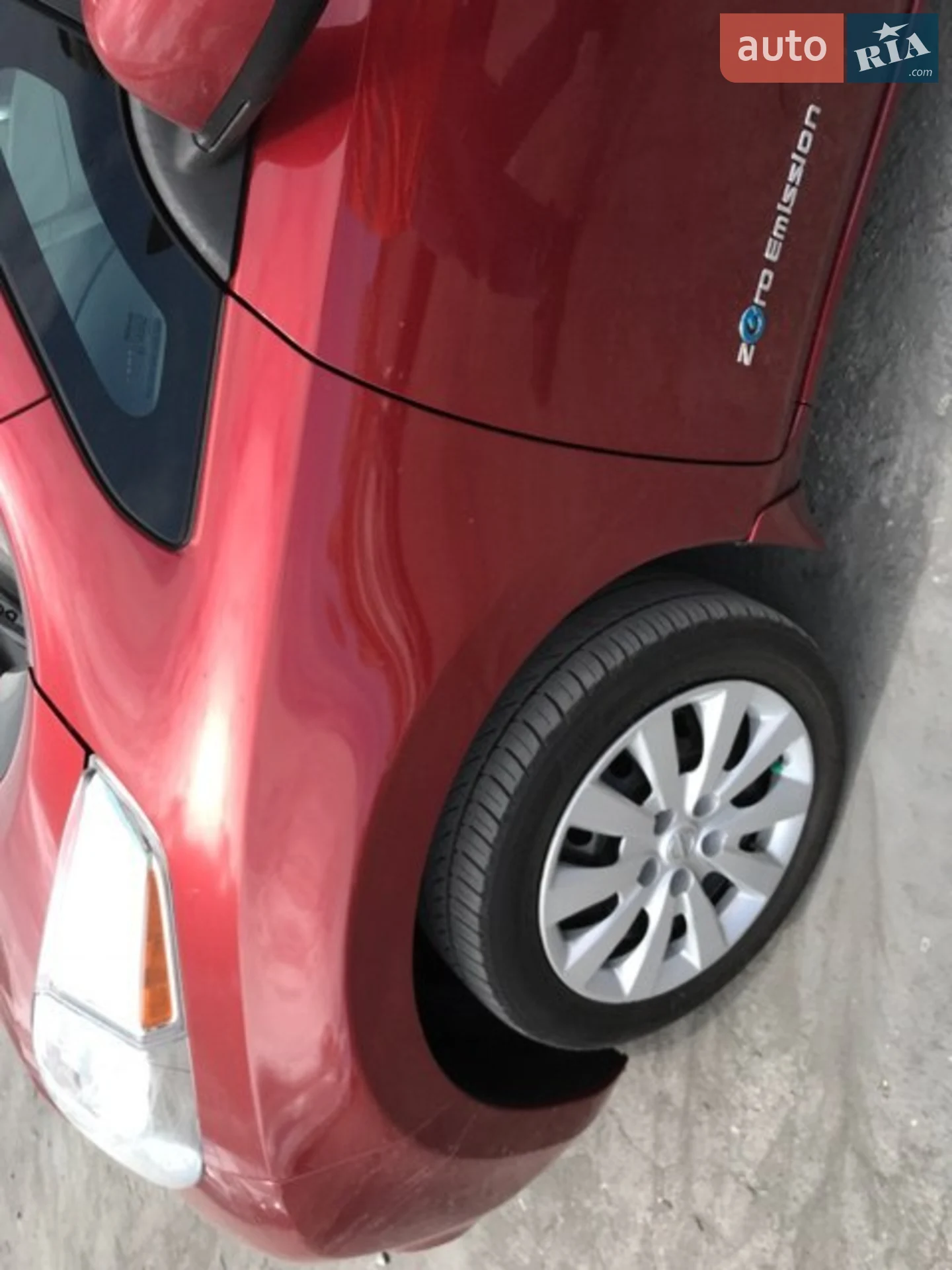 2015 Nissan Leaf - мініатюра 4
