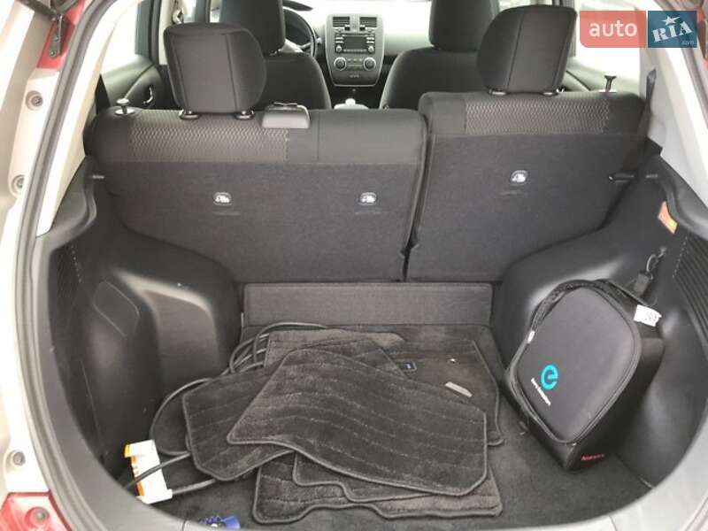 Хэтчбек Nissan Leaf 2015 в Виннице фото 6 Хэтчбек Nissan Leaf 2015 в Виннице