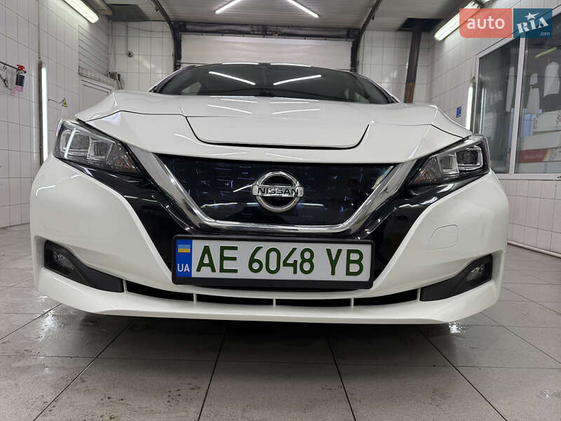 Хэтчбек Nissan Leaf 2022 в Днепре фото 24 Хэтчбек Nissan Leaf 2022 в Днепре