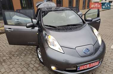 Хэтчбек Nissan Leaf 2014 в Львове