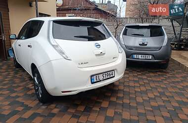 Хэтчбек Nissan Leaf 2015 в Ровно