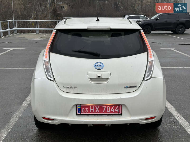 Хэтчбек Nissan Leaf 2017 в Киеве фото 6 Хэтчбек Nissan Leaf 2017 в Киеве
