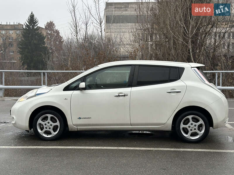 Хэтчбек Nissan Leaf 2017 в Киеве фото 9 Хэтчбек Nissan Leaf 2017 в Киеве