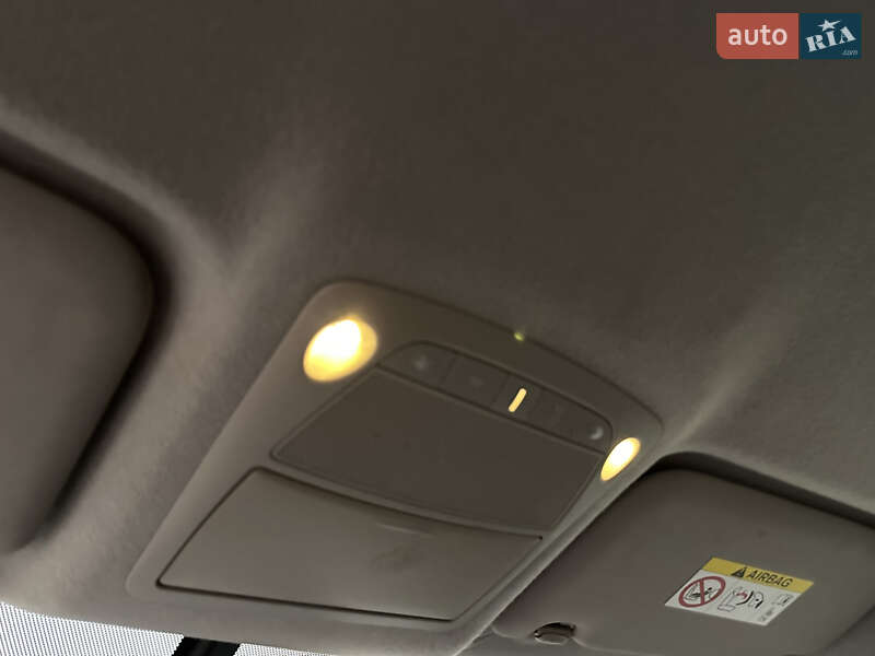 Хэтчбек Nissan Leaf 2017 в Киеве фото 29 Хэтчбек Nissan Leaf 2017 в Киеве