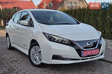 Хэтчбек Nissan Leaf 2019 в Черновцах