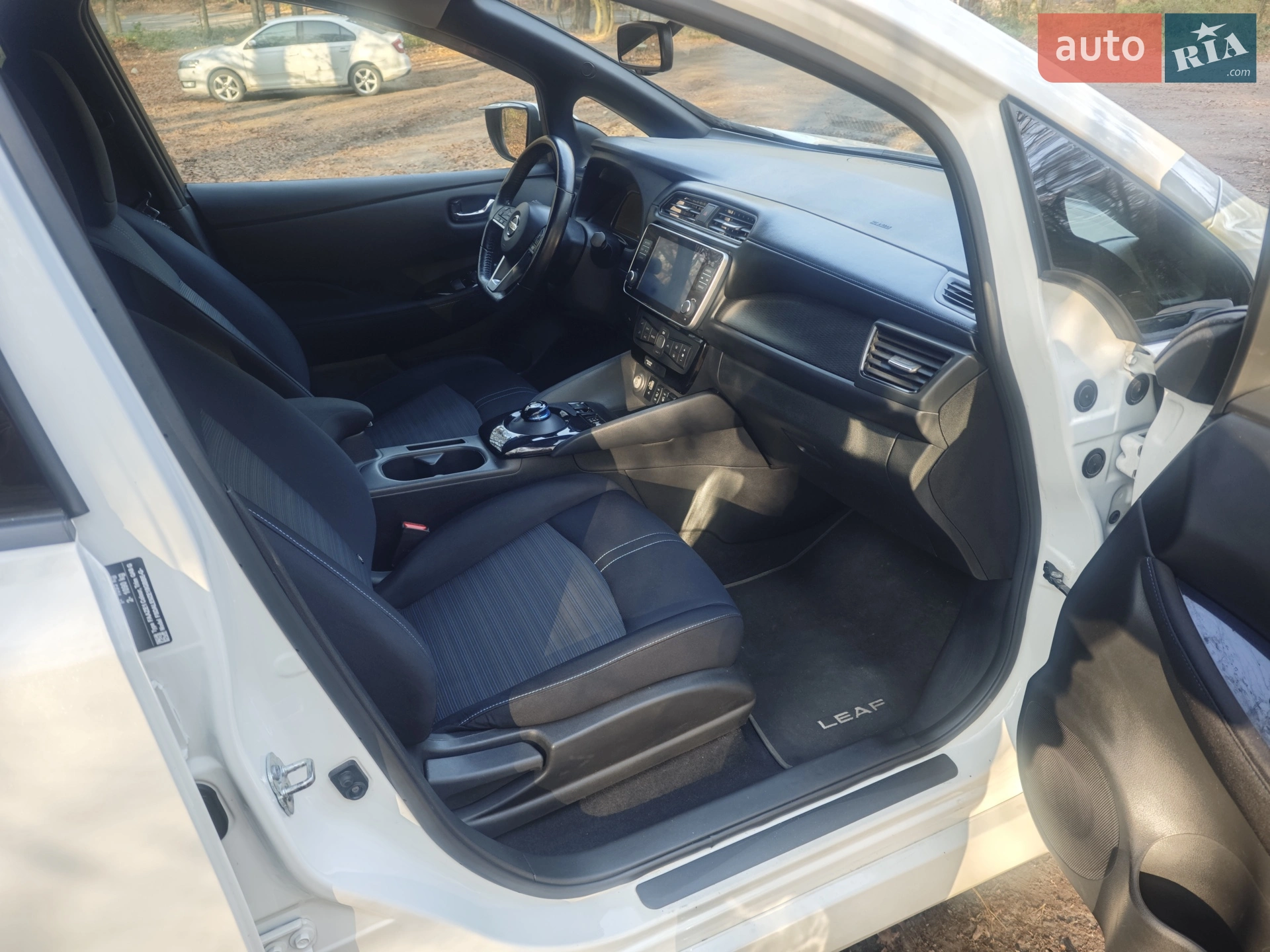 2019 Nissan Leaf - мініатюра 37