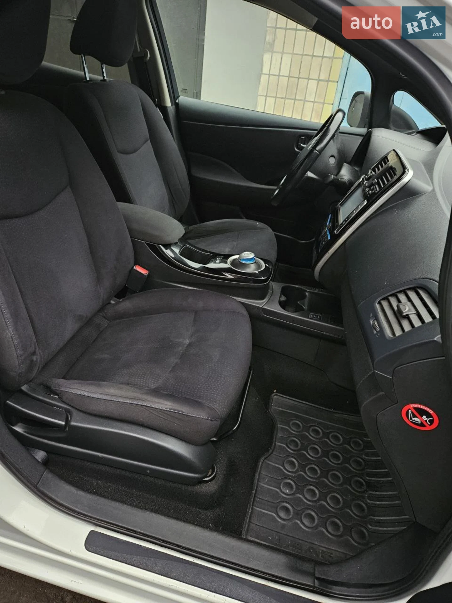 2013 Nissan Leaf - мініатюра 14