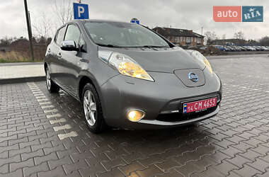 Хетчбек Nissan Leaf 2015 в Володимирі