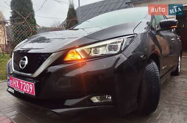 Хэтчбек Nissan Leaf 2018 в Золочеве