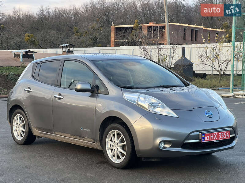 Хэтчбек Nissan Leaf 2016 в Харькове