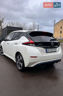 Хэтчбек Nissan Leaf 2019 в Житомире