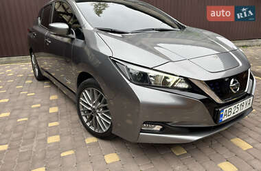 Хэтчбек Nissan Leaf 2019 в Тульчине